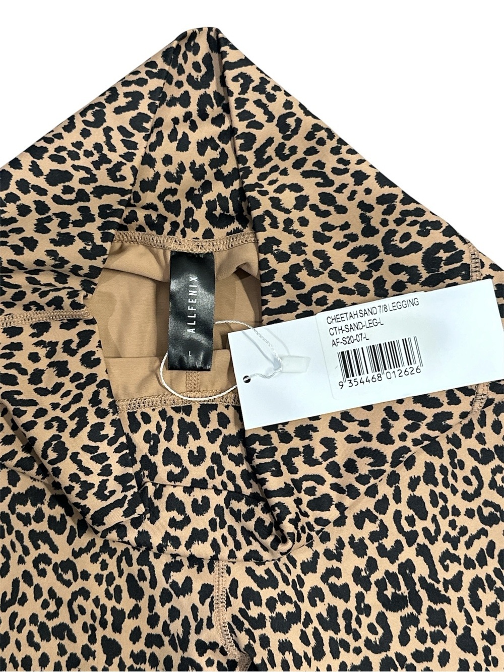 NWT All Fenix Cheetah Sand 7/8 Leggings - Large - Picture 5 of 6